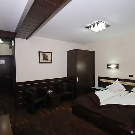 Buşteni Complex Cochet酒店 外观 照片